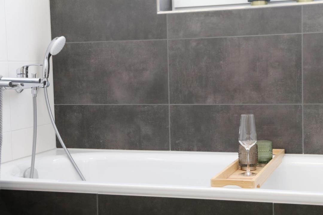 Diemelblick Acht - Ferienhaus Fuer 6 Personen Mit Sauna, Garten Und Dachterrasse Mit Panoramablick Heringhausen Esterno foto
